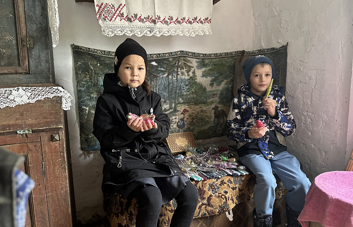 «Помни род свой»