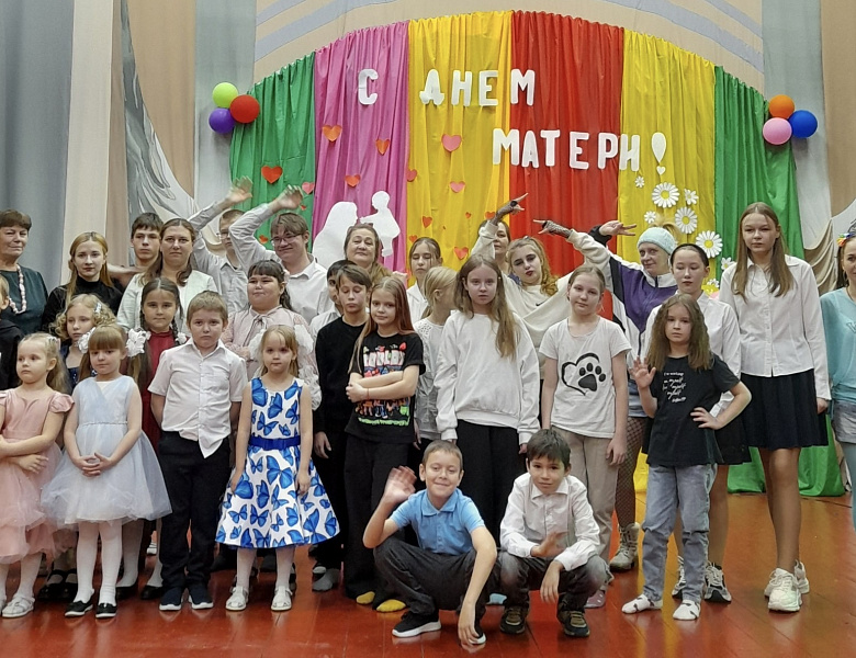 День матери, день любви и красоты